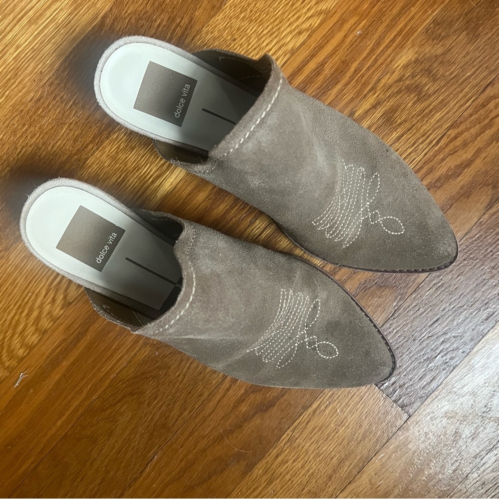 Dolce vita tan mule